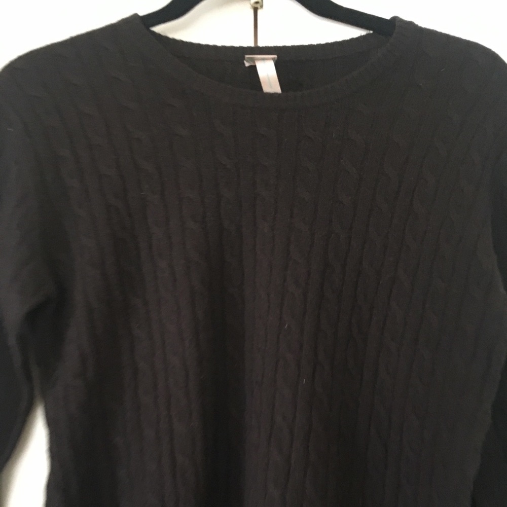 Cashmere sweater